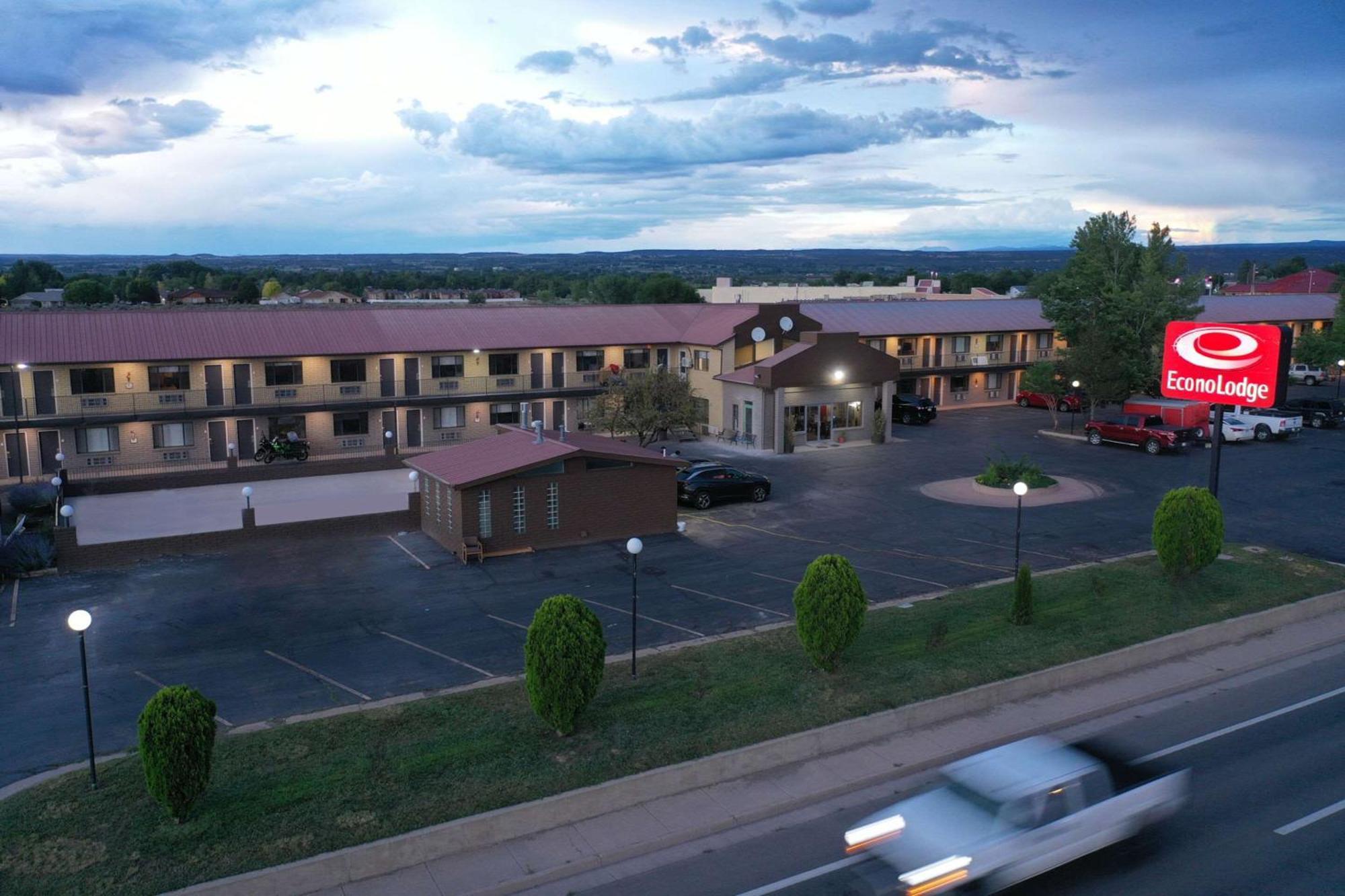 Econo Lodge Cortez Near Mesa Verde מראה חיצוני תמונה